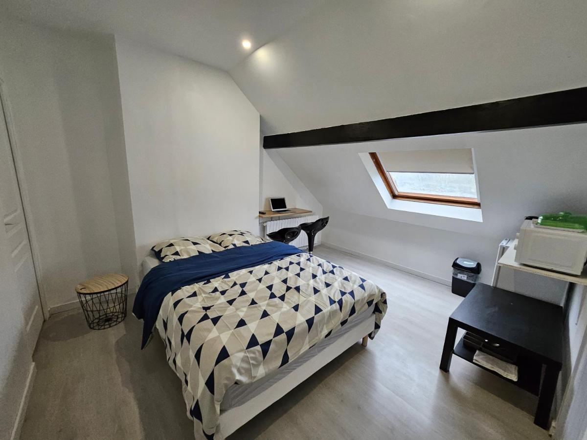 Agreable Studio De 16M2 Sans Kitchenette Neuilly-sur-Marne Luaran gambar